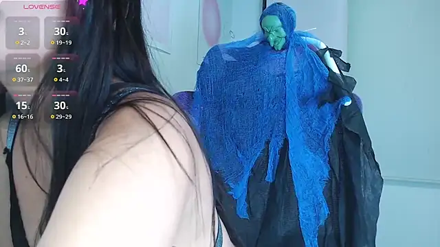 Cleogh  online show from October 23, 2025, 1:38 am