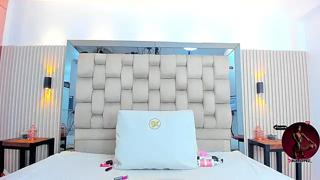 Snapshot of ikia_lopez_ chatting on October 16, 2025, 7:37 pm ikia lopez online show from October 16, 2025, 7:37 pm