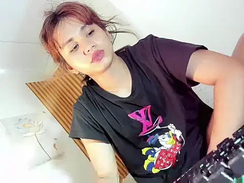 Ts morena online show from November 19, 2025, 10:48 am