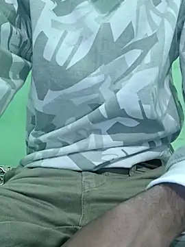 rockyy23boy online show from December 3, 2025, 5:37 am