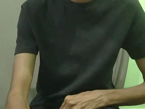 rockyy23boy online show from March 12, 2026, 1:28 pm