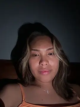 Snapshot of Griselda_beatriz3 chatting on April 25, 2026, 9:34 pm Griselda beatriz3 online show from April 25, 2026, 9:34 pm