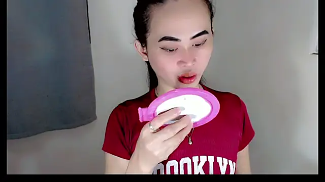 slutty afina online show from October 24, 2025, 6:32 am