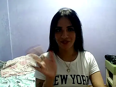 Snapshot of enoria1992 chatting on June 30, 2026, 7:04 pm enoria1992 online show from June 30, 2026, 7:04 pm