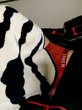 Koreanjjc online show from November 24, 2025, 1:44 pm