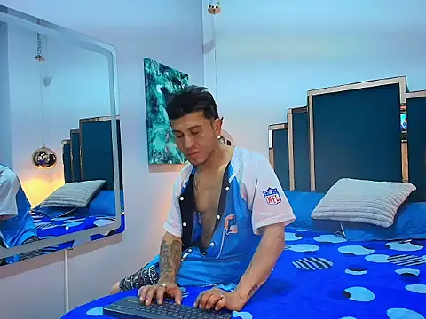 Thonixxx mr online show from April 11, 2026, 1:59 pm