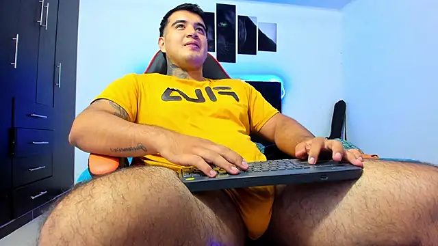 thiago  cp01 online show from February 26, 2026, 4:33 am