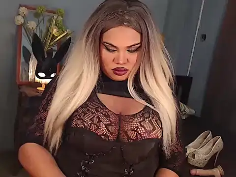 KitSmithCumerr online show from September 13, 2025, 3:01 pm