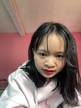 Snapshot of Daisy018 chatting on September 10, 2025, 2:22 am Daisy018 online show from September 10, 2025, 2:22 am