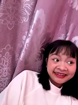 Snapshot of Daisy018 chatting on September 20, 2025, 4:02 am Daisy018 online show from September 20, 2025, 4:02 am