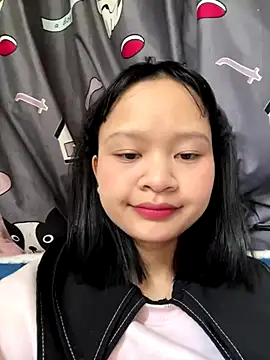 Snapshot of Daisy018 chatting on September 26, 2025, 3:43 am Daisy018 online show from September 26, 2025, 3:43 am