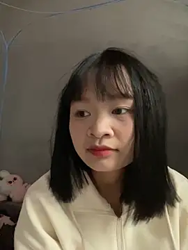 Snapshot of Daisy018 chatting on October 16, 2025, 2:34 am Daisy018 online show from October 16, 2025, 2:34 am