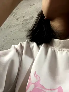 Snapshot of Daisy018 chatting on October 18, 2025, 4:15 am Daisy018 online show from October 18, 2025, 4:15 am