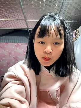 Snapshot of Daisy018 chatting on October 19, 2025, 12:06 pm Daisy018 online show from October 19, 2025, 12:06 pm