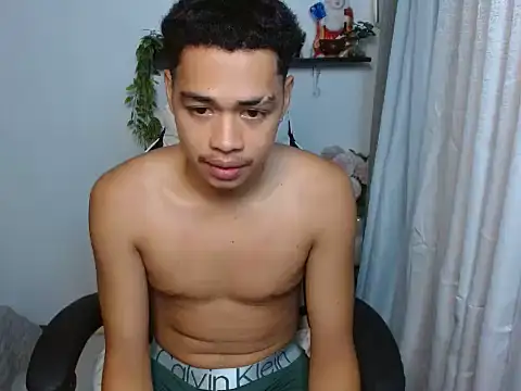 curlyasian njxx online show from August 3, 2026, 4:22 am