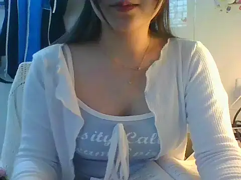 Linzly online show from February 27, 2026, 2:33 am