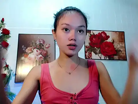 sexybabewarrior online show from May 24, 2026, 7:52 pm