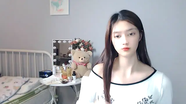 Mimi-cnbaby online show from October 18, 2025, 10:27 am