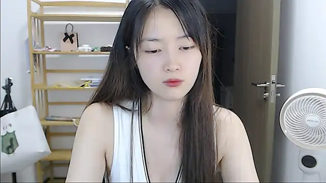 Snapshot of Mimi-cnbaby chatting on May 20, 2026, 2:23 pm Mimi-cnbaby online show from May 20, 2026, 2:23 pm