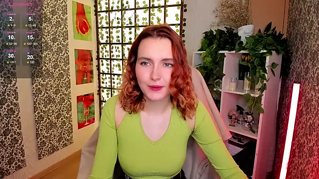 Snapshot of Elis_Cherry chatting on October 2, 2025, 1:56 am Elis Cherry online show from October 2, 2025, 1:56 am