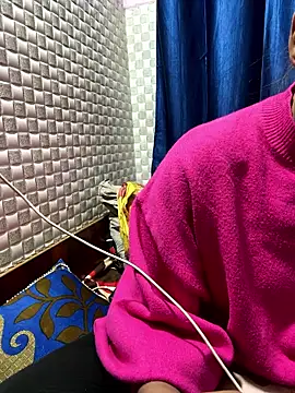 Hot Jaanvi  online show from January 11, 2026, 3:39 pm