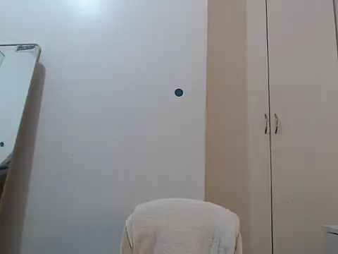 Snapshot of tastylicious_John19 chatting on November 15, 2025, 1:07 pm tastylicious John19 online show from November 15, 2025, 1:07 pm