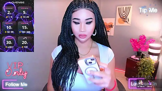 TriciaCumLoader online show from January 17, 2026, 8:30 am