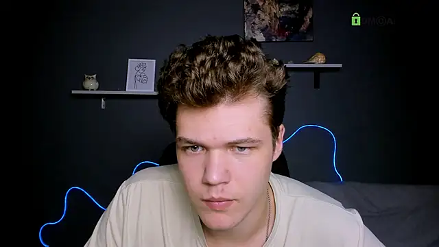 lucas long  online show from September 25, 2025, 12:53 pm