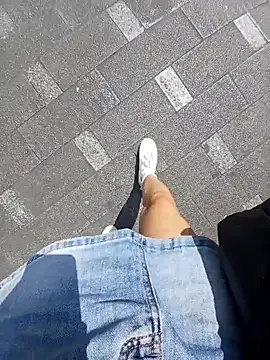 Ori-Lynk online show from October 18, 2025, 3:31 am