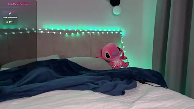 sof1a blondie online show from September 16, 2025, 7:09 am