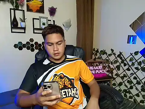 Asian jayeel online show from February 9, 2026, 7:12 am