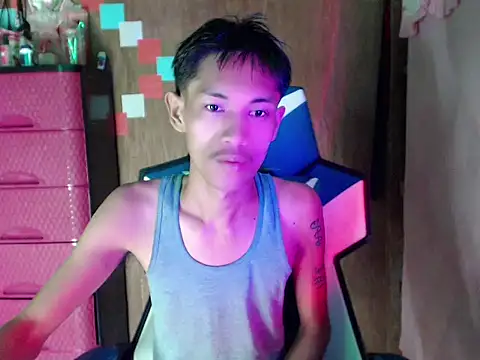 riks tyler online show from July 24, 2026, 4:27 pm