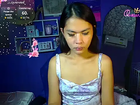 Snapshot of urgirljane chatting on June 18, 2026, 12:22 am urgirljane online show from June 18, 2026, 12:22 am