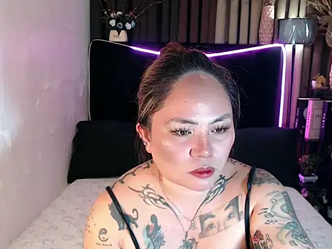Snapshot of EstellaStarXxx chatting on June 6, 2026, 4:44 pm EstellaStarXxx online show from June 6, 2026, 4:44 pm