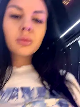 KenyaCruz online show from October 16, 2025, 9:38 pm