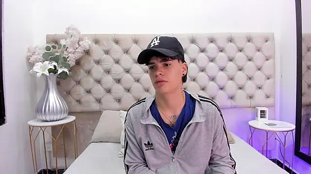 BenitoSaenz online show from November 5, 2025, 10:26 am