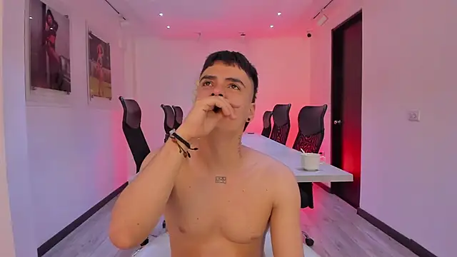 BenitoSaenz online show from March 26, 2026, 12:33 pm