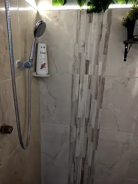 SeleneLuminari8 online show from November 20, 2025, 1:11 pm