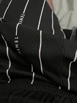 Lapampara0 online show from September 15, 2025, 10:32 pm