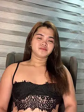 Snapshot of VictoriaL0ve chatting on March 4, 2026, 2:56 pm VictoriaL0ve online show from March 4, 2026, 2:56 pm