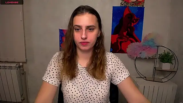 AmandaDimond  online show from November 12, 2025, 1:22 pm