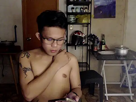 twink asianbunny online show from March 10, 2026, 2:44 pm