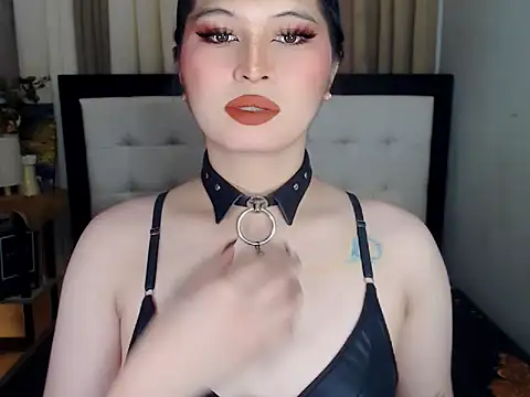 Snapshot of NaomiSmall chatting on September 22, 2025, 8:49 am NaomiSmall online show from September 22, 2025, 8:49 am