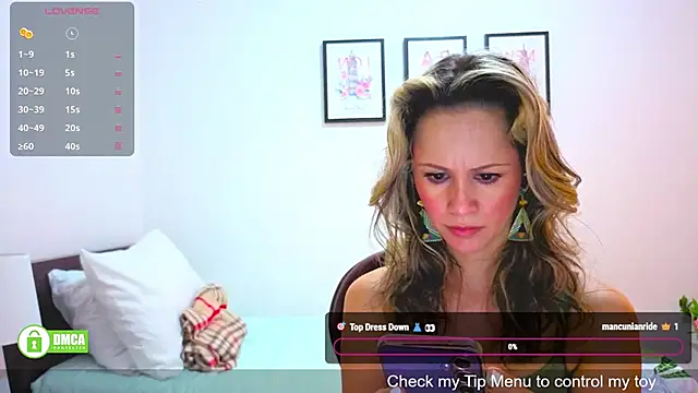 Miasiren online show from September 10, 2025, 2:28 pm