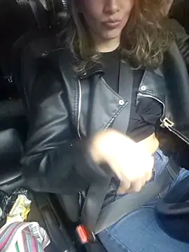 Miasiren online show from February 14, 2026, 10:17 pm