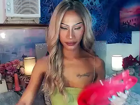 sassylatina online show from February 22, 2026, 2:59 pm