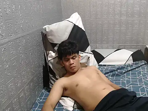 cumwhat me online show from September 30, 2025, 1:27 pm