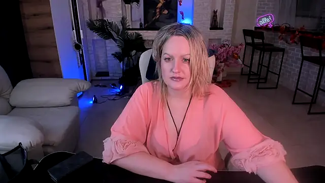 Snapshot of MariemLui chatting on November 5, 2025, 3:12 pm MariemLui online show from November 5, 2025, 3:12 pm