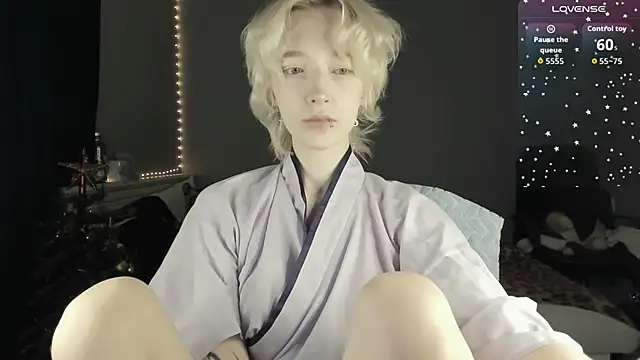 MelissaReis online show from January 17, 2026, 8:41 am