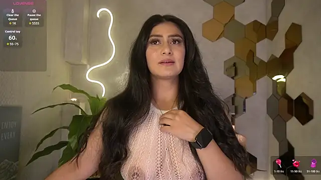 Snapshot of saritass_ chatting on June 27, 2026, 12:04 am saritass online show from June 27, 2026, 12:04 am